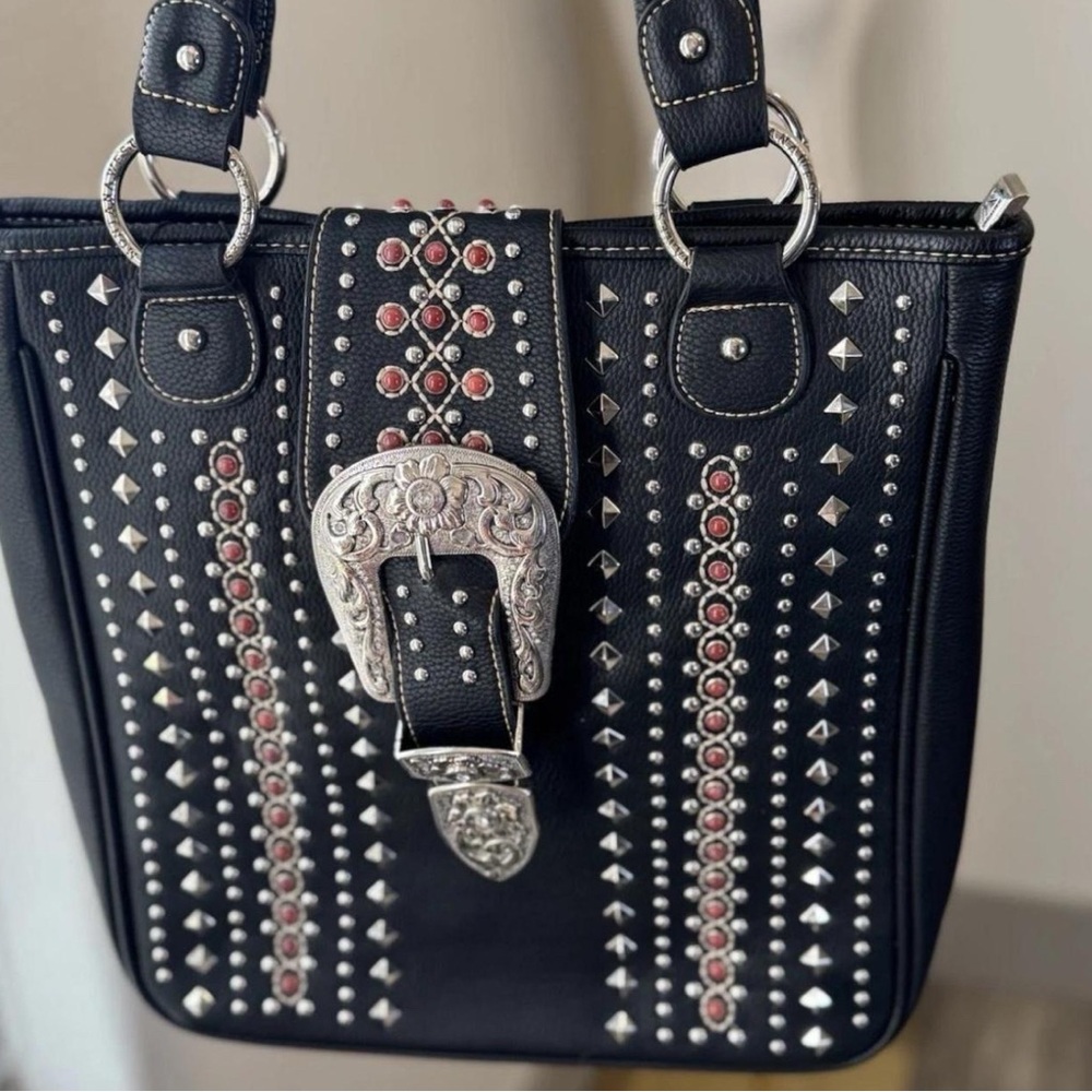 The Montana West Black Leather Studded Shoulder Purse. NWOT